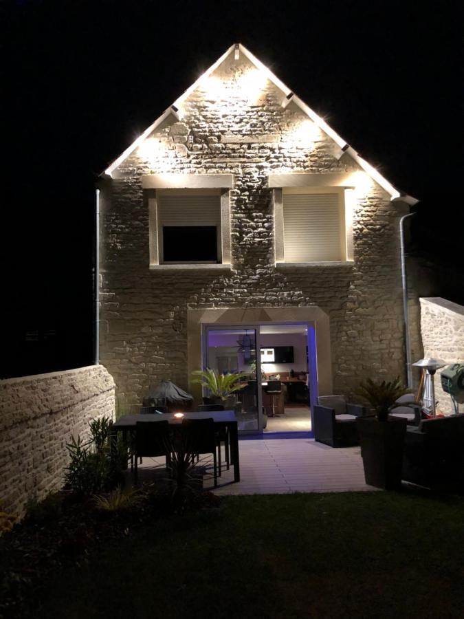 La Lumineuz Au Coeur Des Plages Du Debarquement Creully sur Seulles 外观 照片